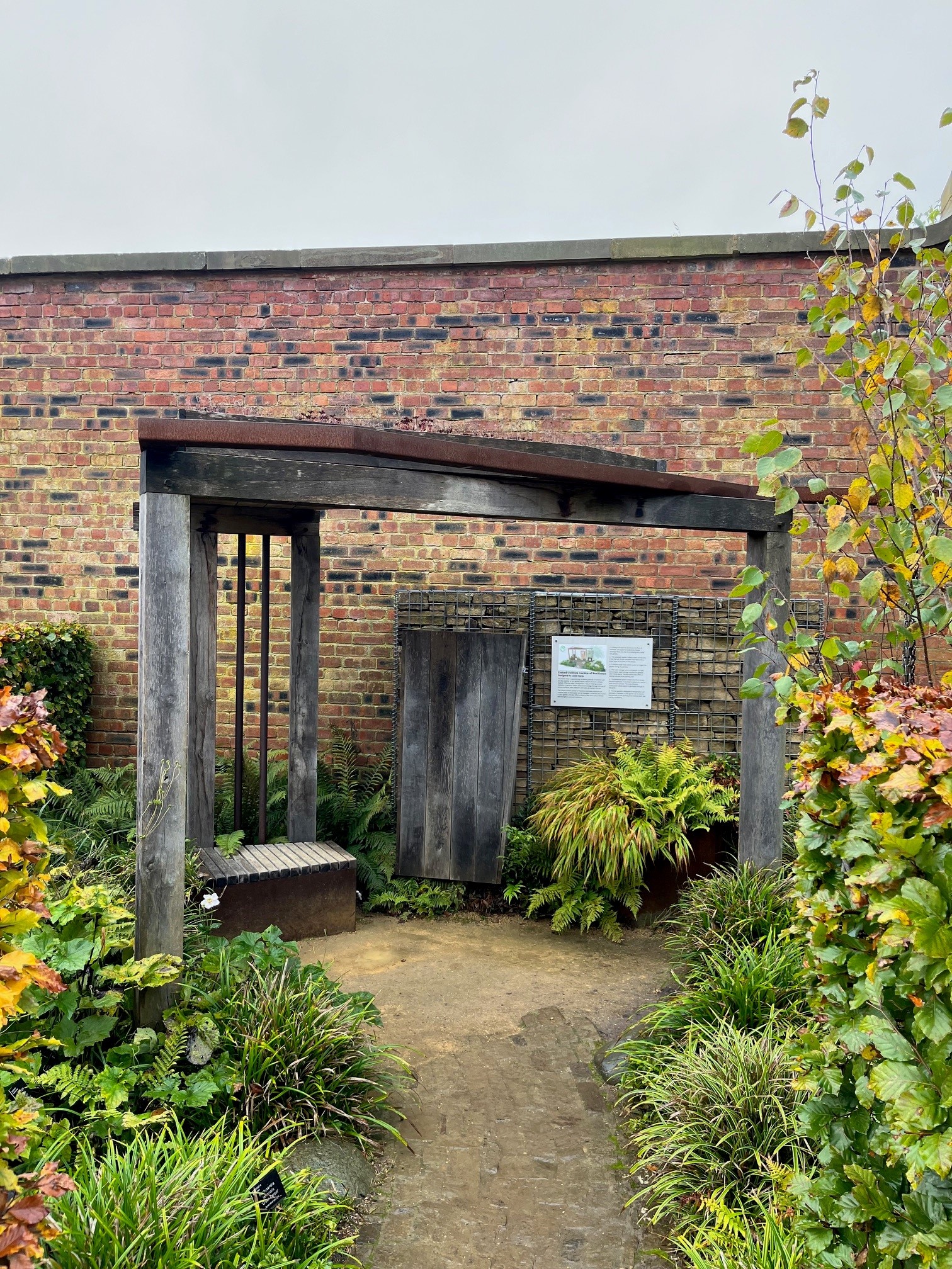 Garden hut