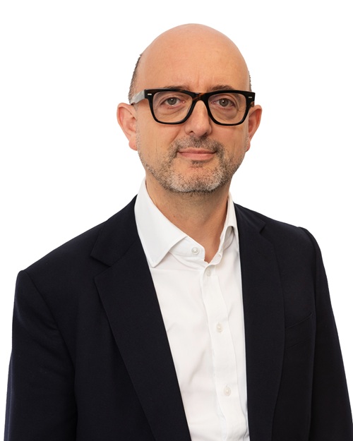 Ian El-Mokadem headshot